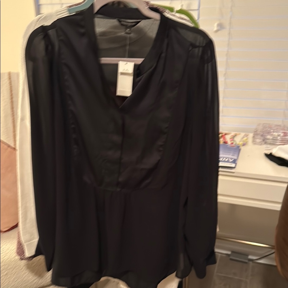 Banana Republic Black Women's Blouse